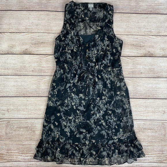 Converse Floral Sleeveless Dress - Picture 4 of 13